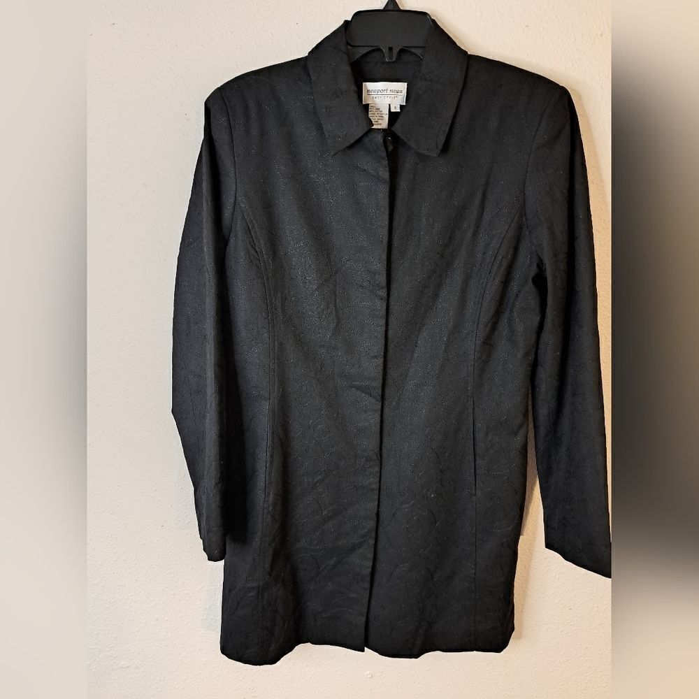Newport News black Easy Style trench coat size 8 NWT